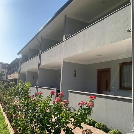 Doga Ciftlik 3* 马尔马里斯